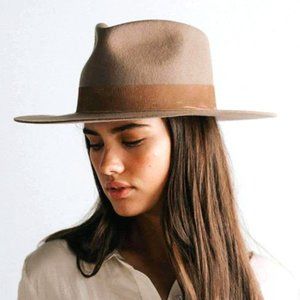 NWOT Gigi Pip Miller Fedora - Brown, Size 57 (SM)